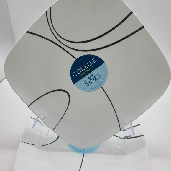 Corelle Simple Lines 2-Pc Square Dinner Plates New - Picture 3 of 6